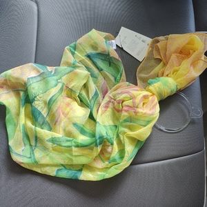 Yellow and green headwrap